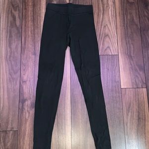 𝙿𝚒𝚗𝚔 𝚡𝚜 𝚝𝚒𝚐𝚑𝚝𝚜